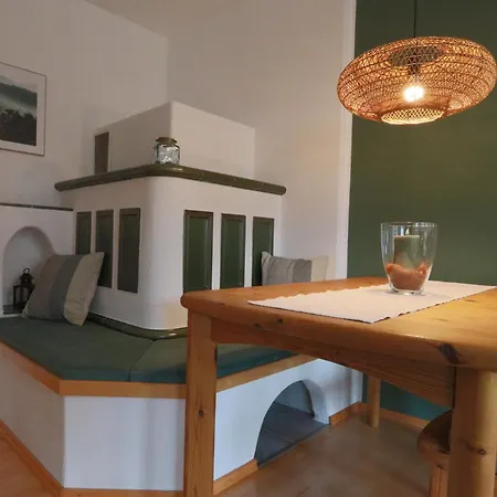 Schlatter Apartment